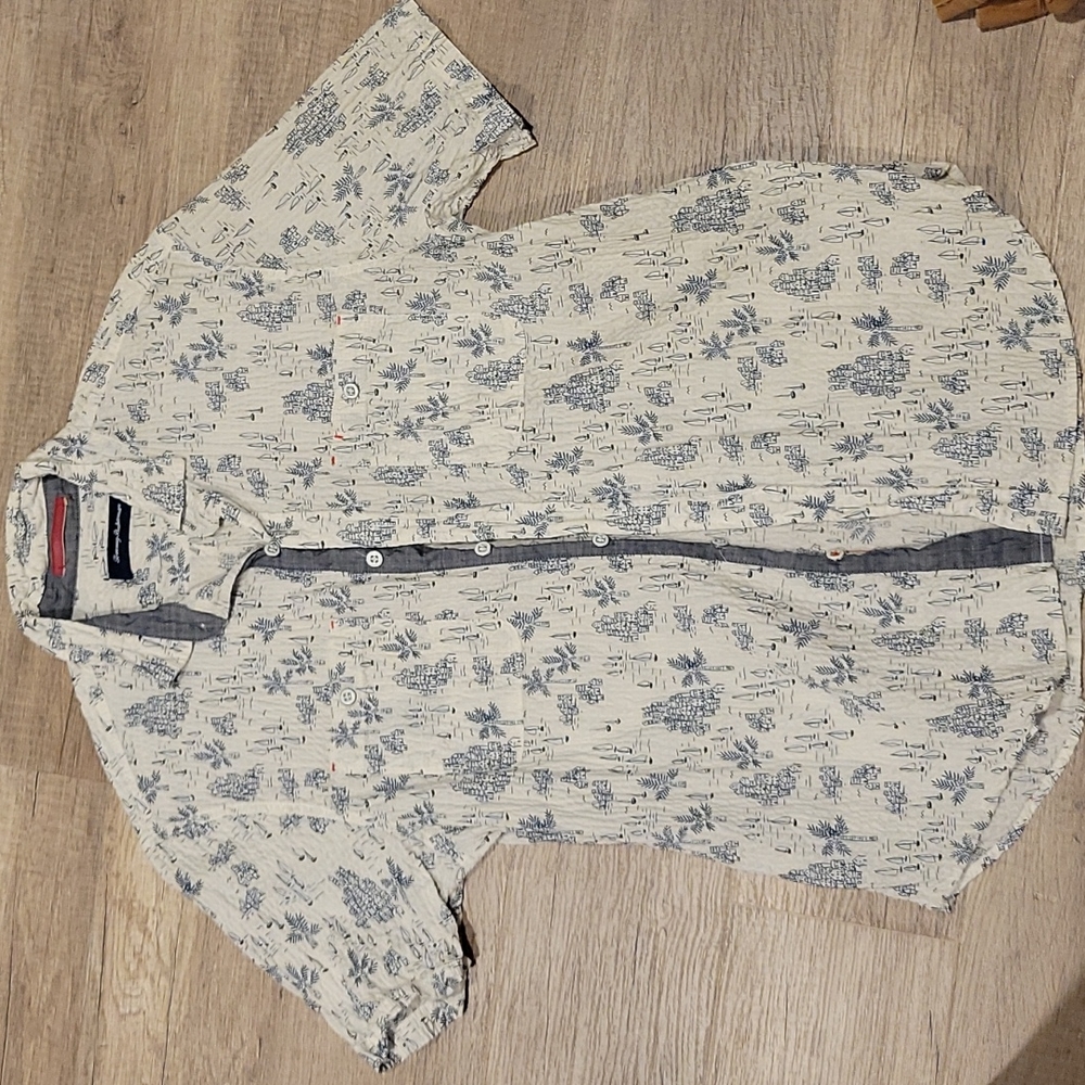 Tommy Bahamas button down shirt
